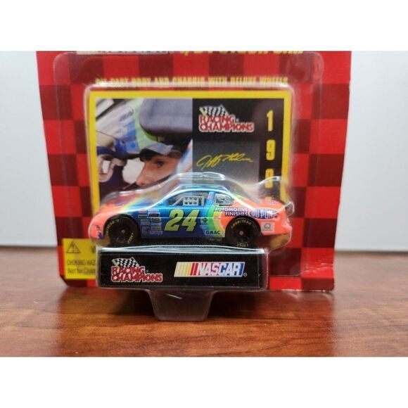 Vintage 1996 Edition JEFF GORDON Racing Champions New in Package 1:64 NASCAR - Picture 3 of 9